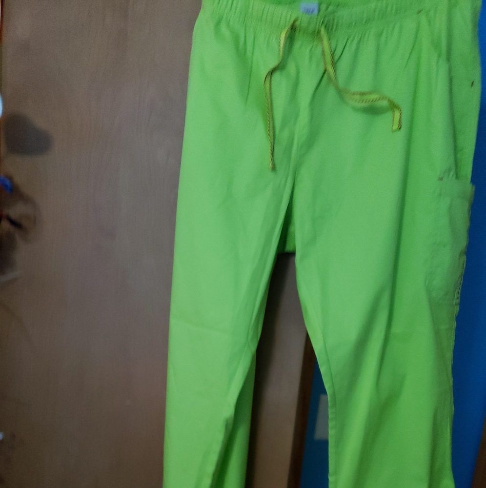 Scrub bottoms